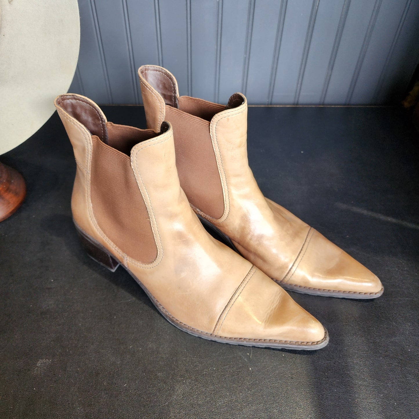 Vintage Tan Eddie Bauer Ankle Boots Wrstern Style- M 10 / W 11.5