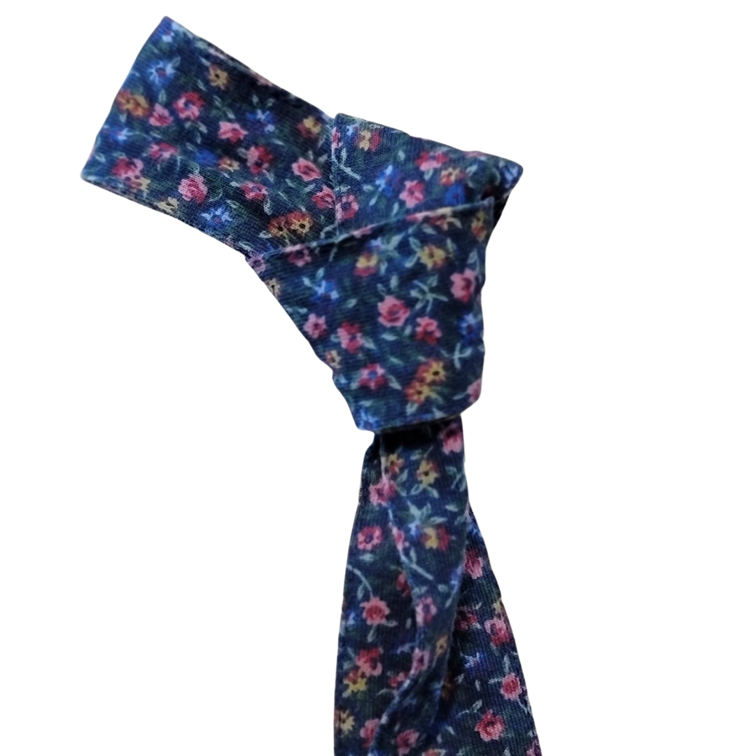 Western Style Skinny Neck Tie - Western Bowtie - Created from Vintage Silk Ties
