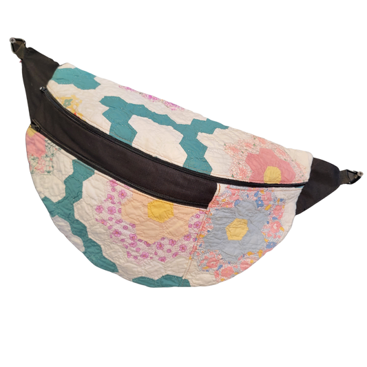 The Traveler - Sling Crossbody Bag Fannie - Hex Granny Floral Garden in Spruce and Floral 027