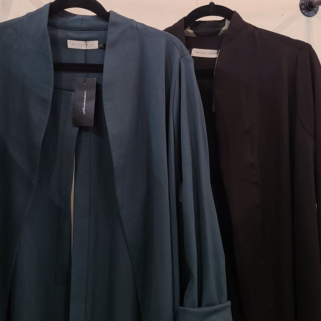 Mo Split Back Jacket Apparel