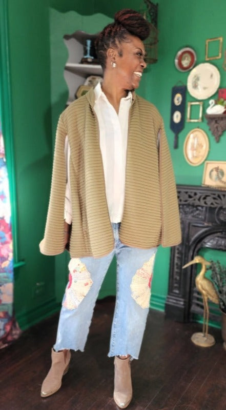 Open Sleeve Quilted Cape Apparel Jacket