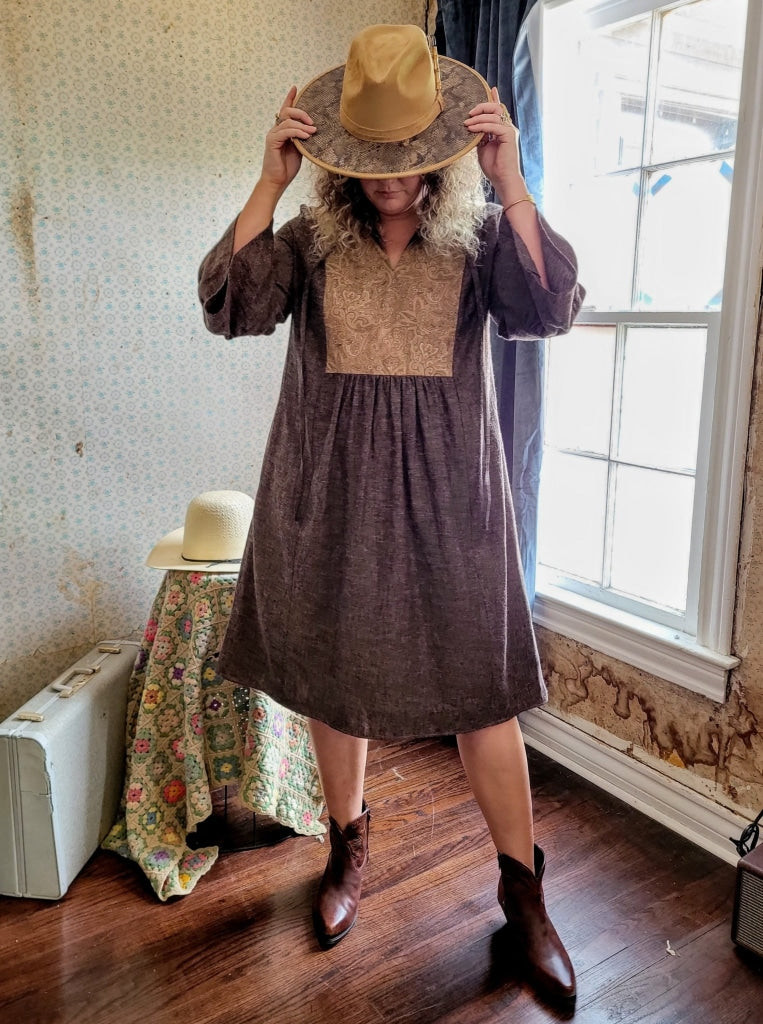 Toledo Midi Dress Apparel