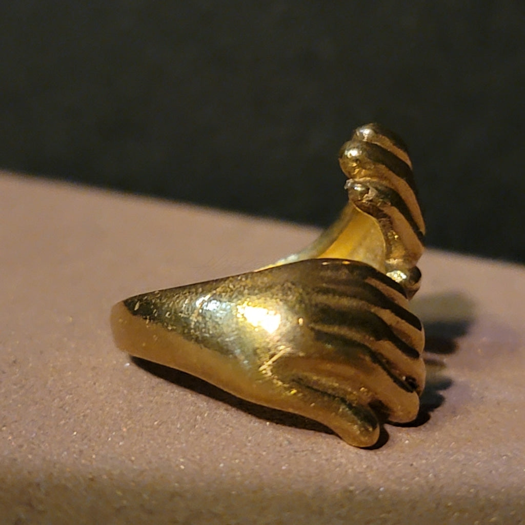 Two Hands Embrace Brass Ring Jewelry