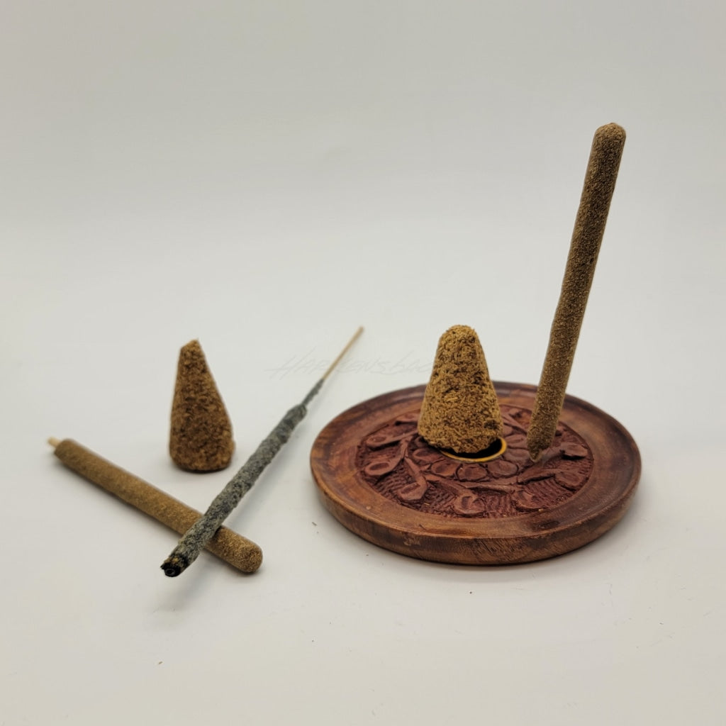 Wood Carved Stick/Cone Burner 4 Naturals
