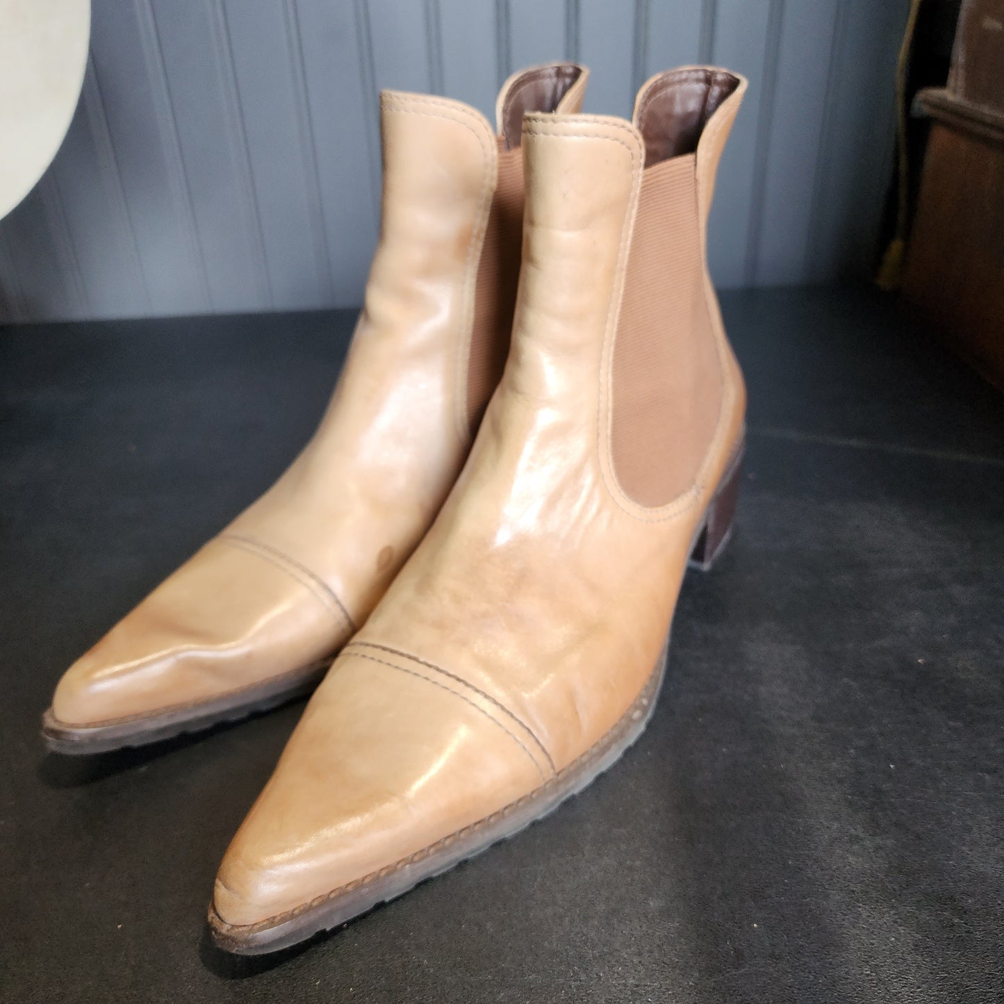Vintage Tan Eddie Bauer Ankle Boots Wrstern Style- M 10 / W 11.5