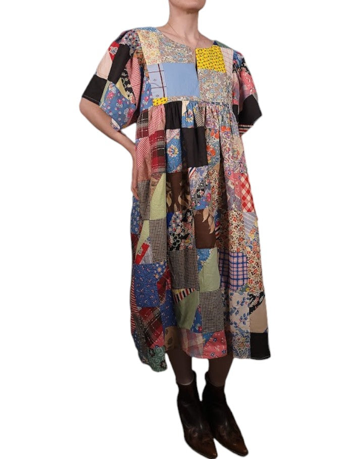 The Ren Dress Midi - Vintage Quilt Top, Cotton Blend