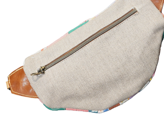 The Everyday Sling Crossbody Fannie - Vintage Quilt