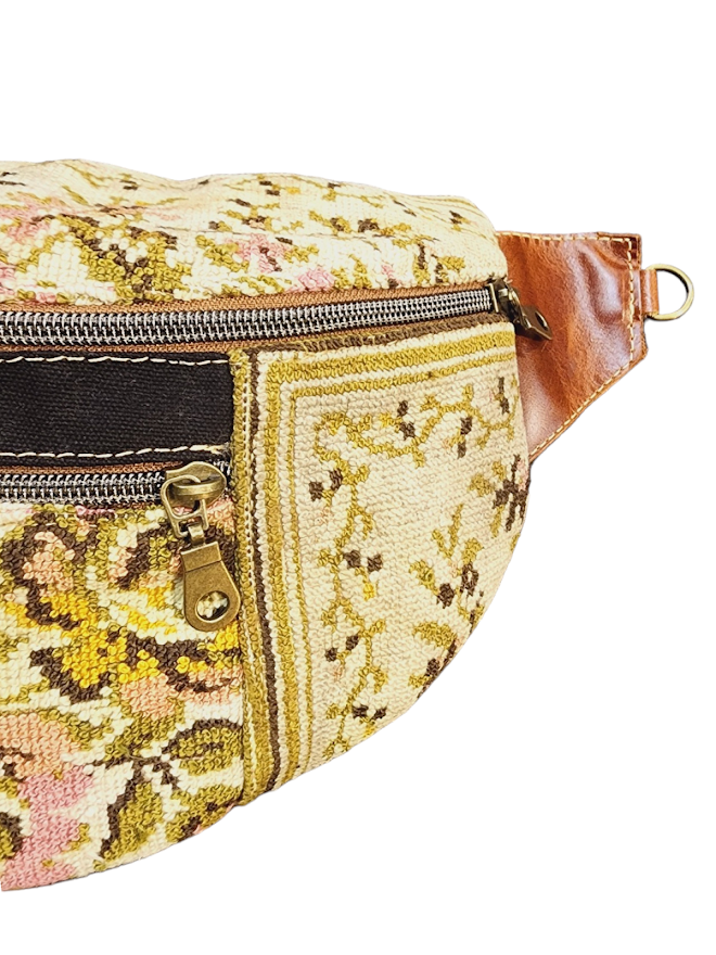 The Everyday Sling Crossbody Fannie - Yellow Floral 014