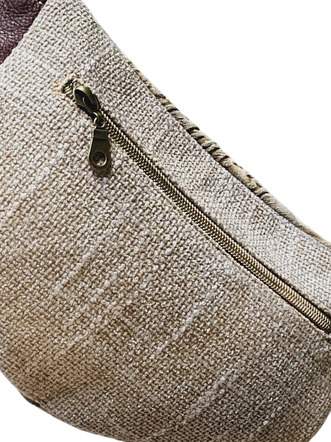 The Everyday Sling Crossbody Fannie - Textured Tan 003