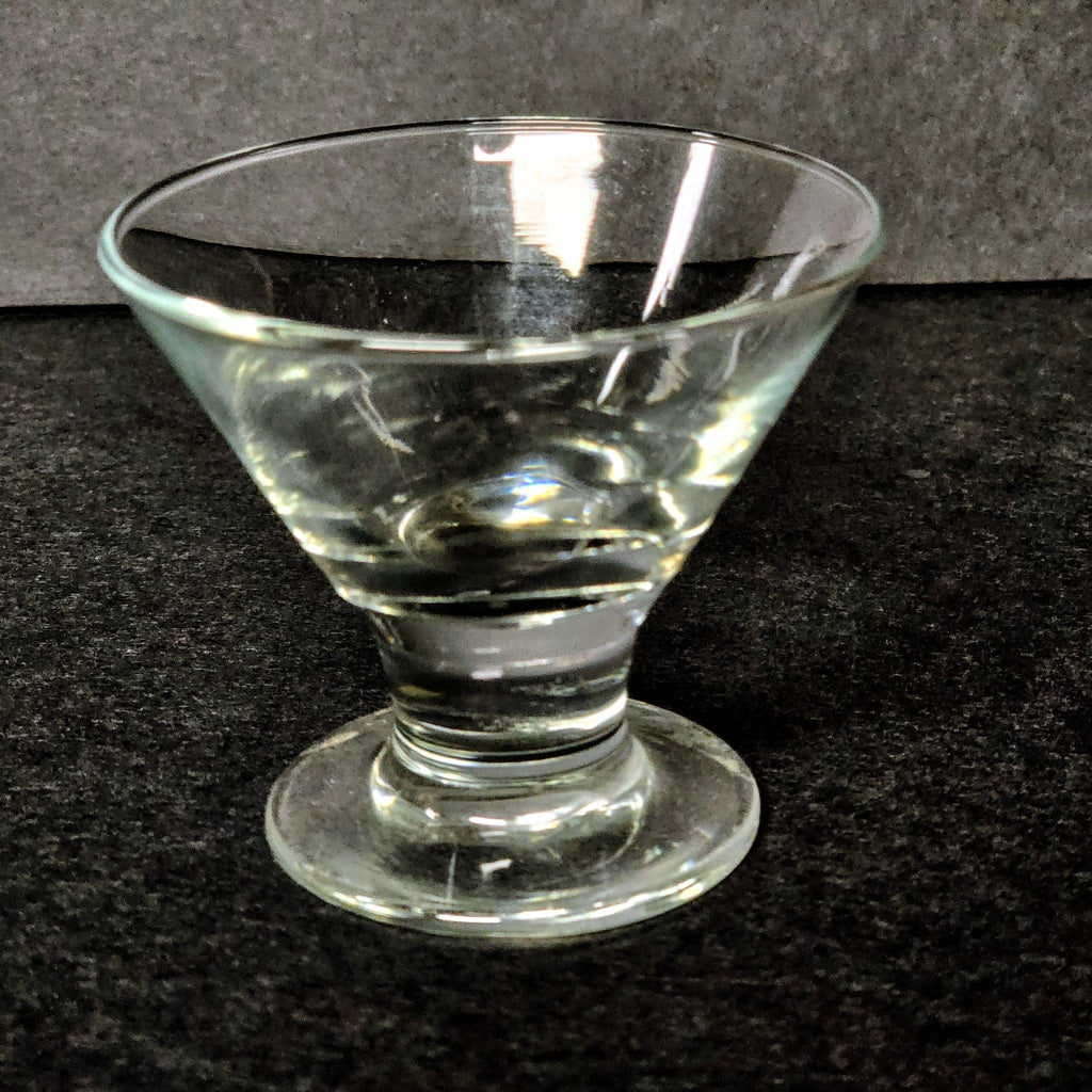 4 Pc Vintage Short Stemmed Footed Sherbet Dessert Glassware