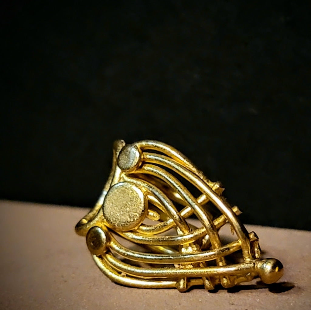 Abstract Wave And Circles Brass Ring Jewelry