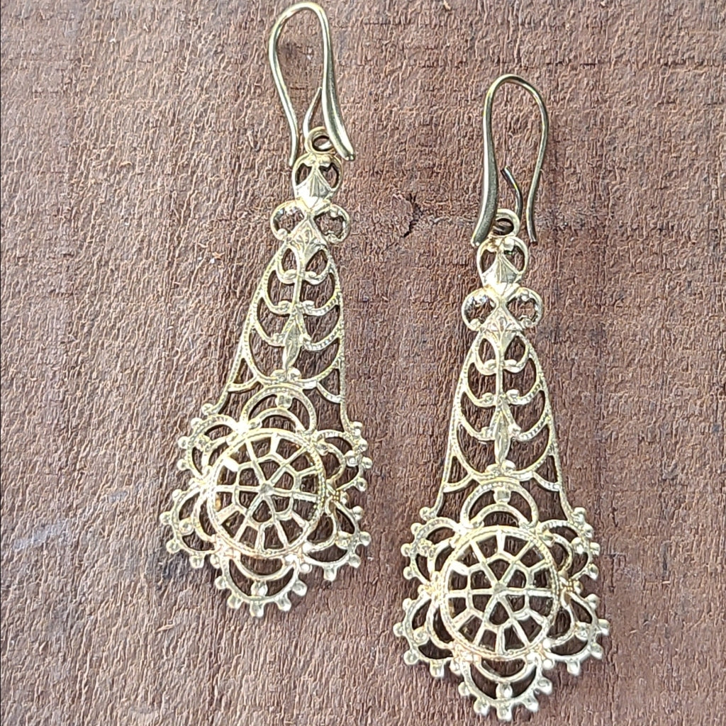 Brass Filagree Pendulum Shaped Drop Earrings Jewelry Earring