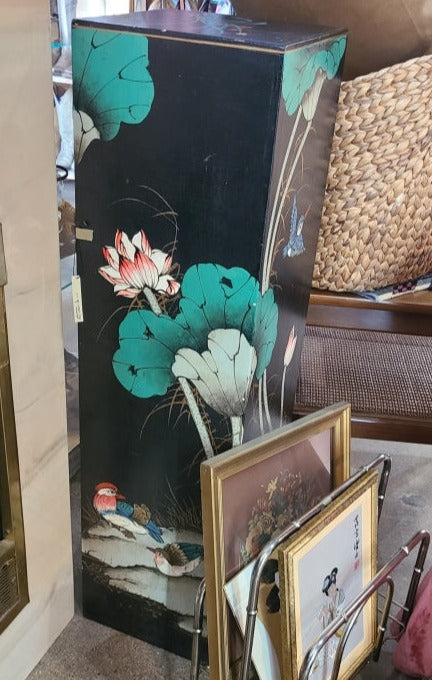 Hand Painted Pedestal Vintage Furniture