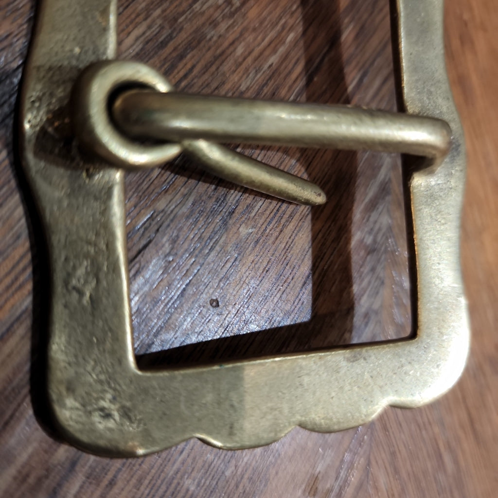 Scalloped Edge Brass Belt Buckle Accessories Vintage