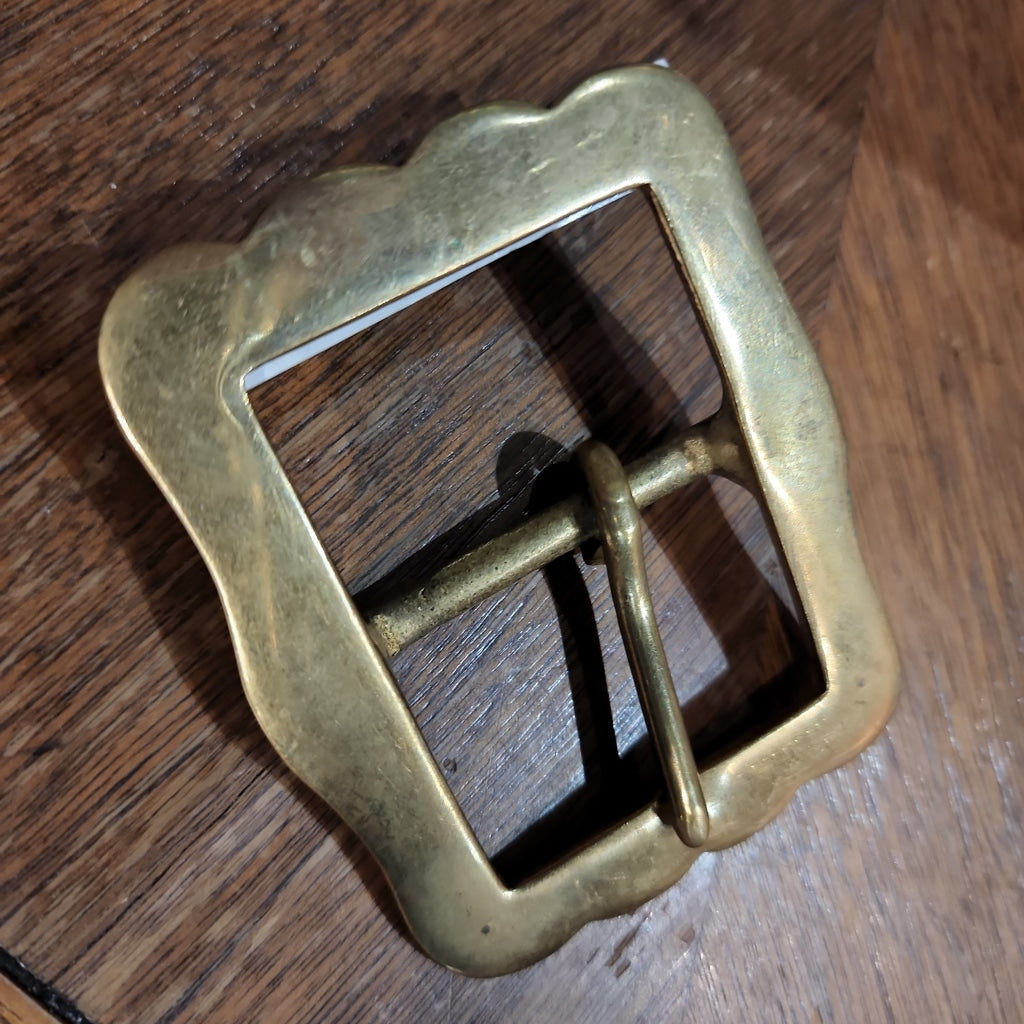 Scalloped Edge Brass Belt Buckle Harkensback