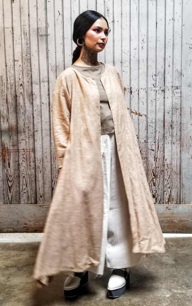 The Wimberly Oversized Caped Jacket - Linen Blend Apparel