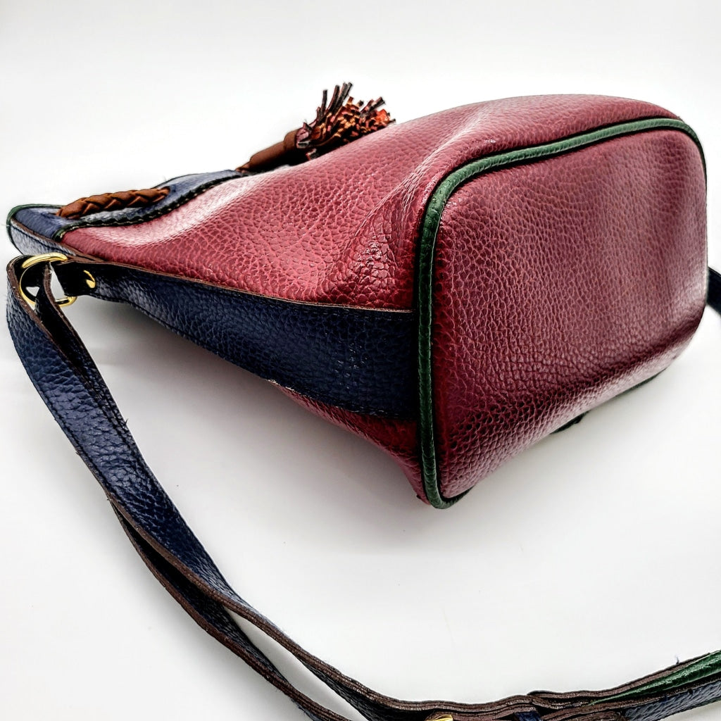 Vintage Handbags - Leather Drawstring Bucket Bag