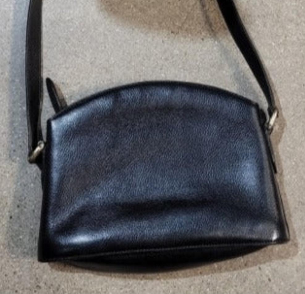 Vintage Madison Chapin Black Coach Shoulder Bag