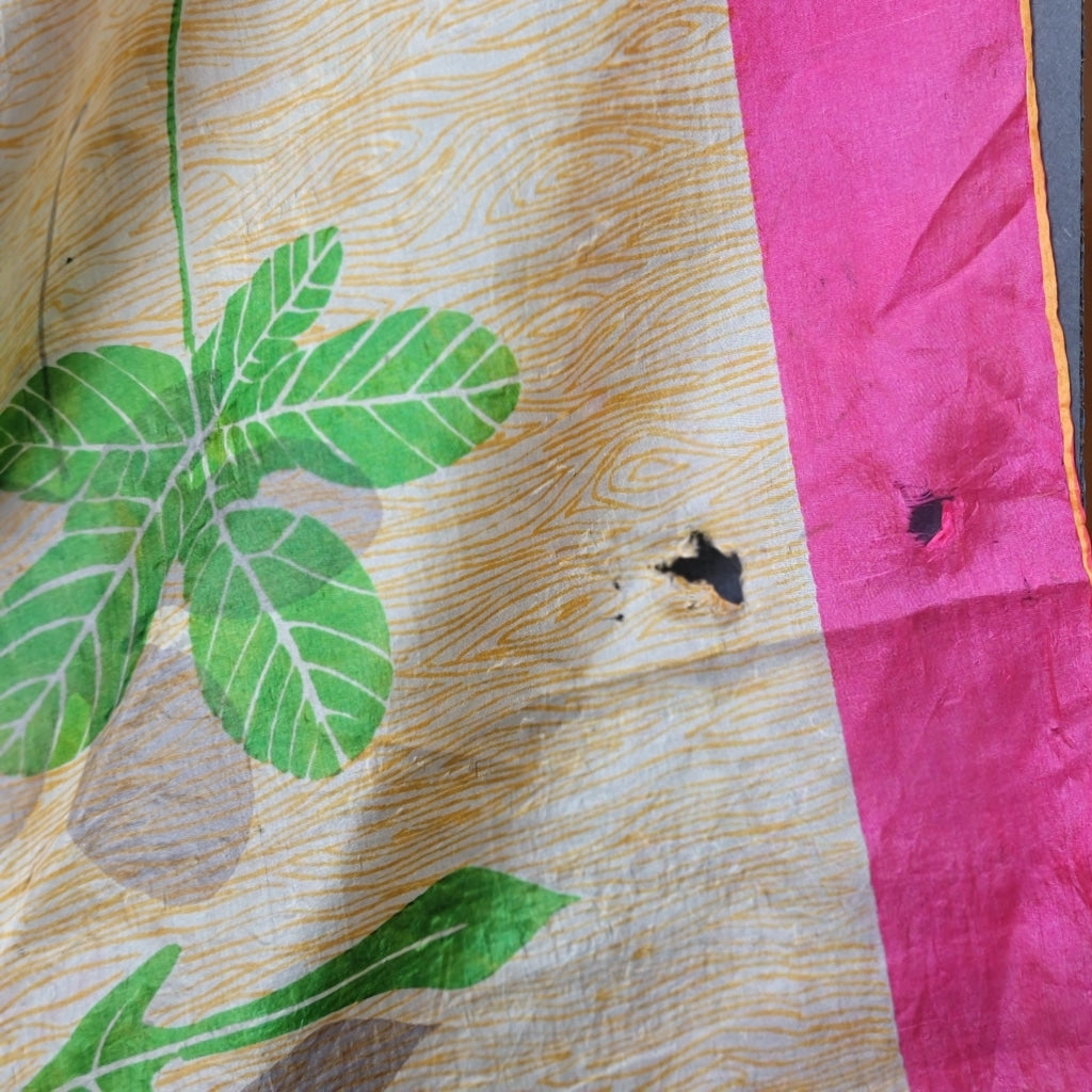 Vintage Scarf W/Plants And Pink Border