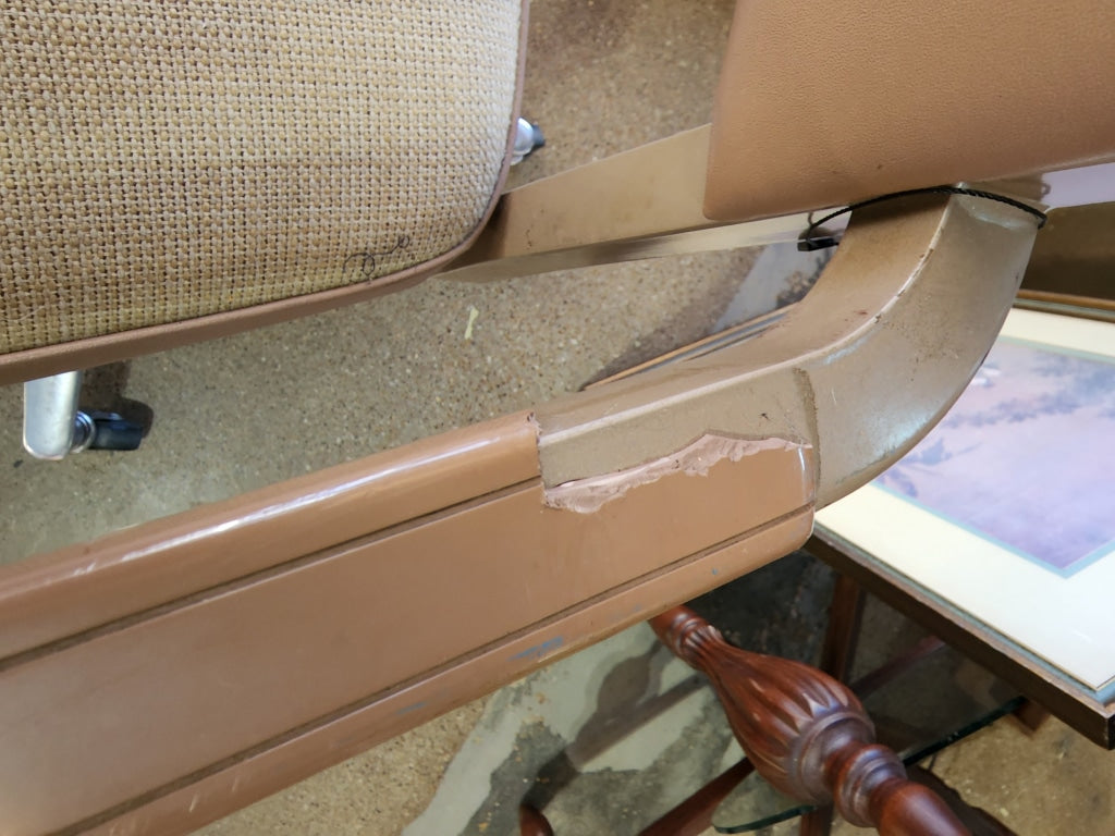 Vintage Steelcase Tanker Chair With Arm Rests - 1960S Industrial Mcm Office Furniture