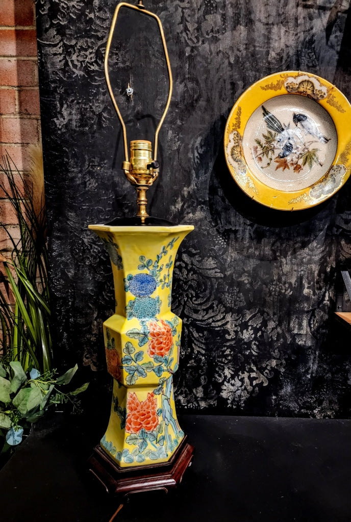 Vintage Yellow Chinoiserie Asian Table Lamp Wood Base Lighting